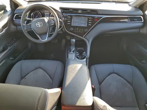 4T1B11HK5JU583060 2018 TOYOTA CAMRY - Image 8