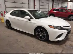 4T1B11HK5JU585066 2018 TOYOTA CAMRY