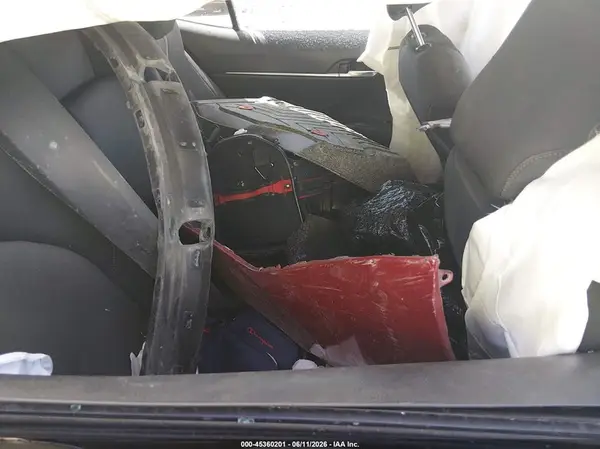 4T1B11HK5JU585990 2018 TOYOTA CAMRY - Image 8