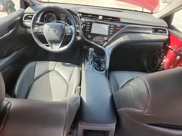 4T1B11HK5JU588145 2018 TOYOTA CAMRY - Image 8