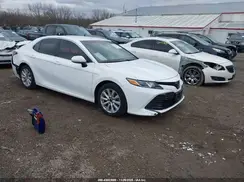4T1B11HK5JU591613 2018 TOYOTA CAMRY