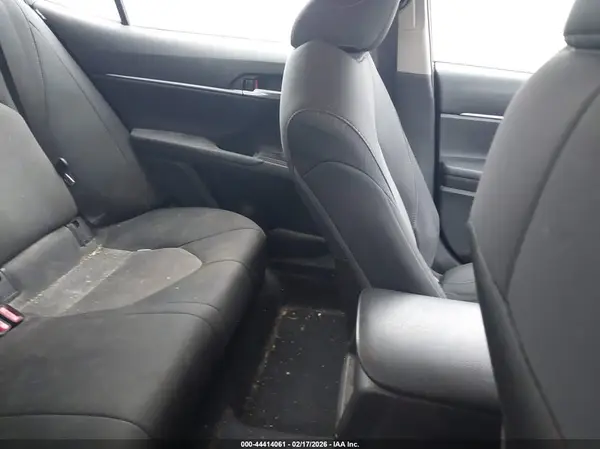 4T1B11HK5JU591966 2018 TOYOTA CAMRY - Image 8