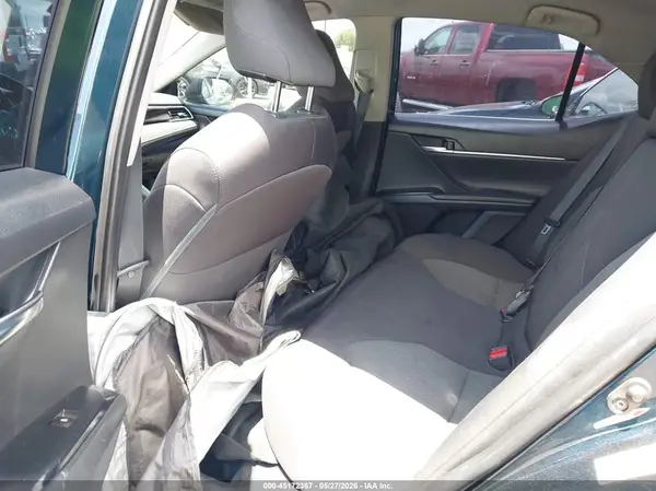 4T1B11HK5JU592390 2018 TOYOTA CAMRY - Image 8