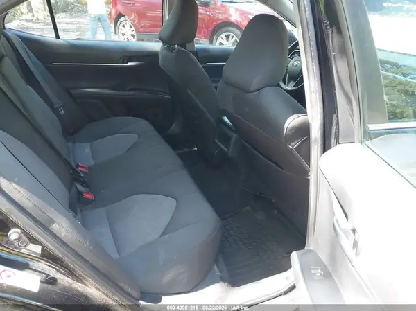 4T1B11HK5JU593099 2018 TOYOTA CAMRY - Image 8