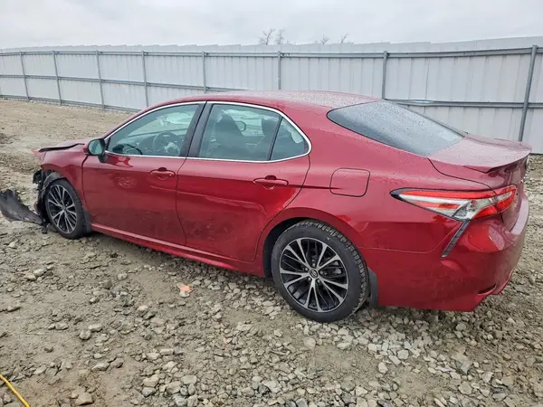 4T1B11HK5JU593247 2018 TOYOTA CAMRY - Image 2