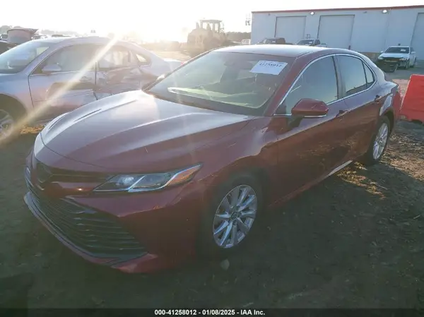 4T1B11HK5JU594477 2018 TOYOTA CAMRY - Image 2