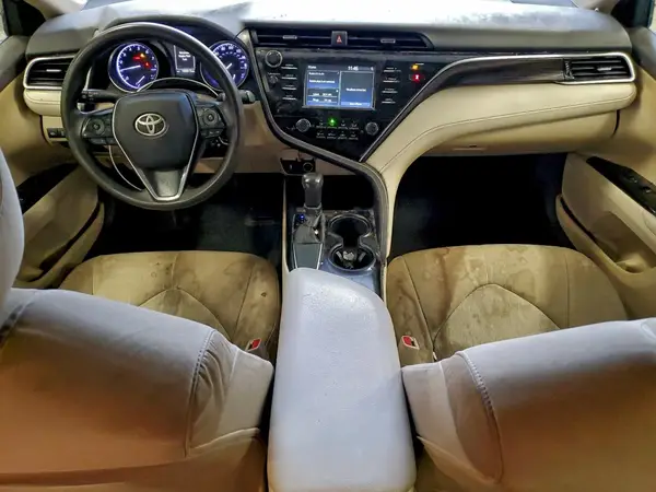 4T1B11HK5JU596391 2018 TOYOTA CAMRY - Image 8