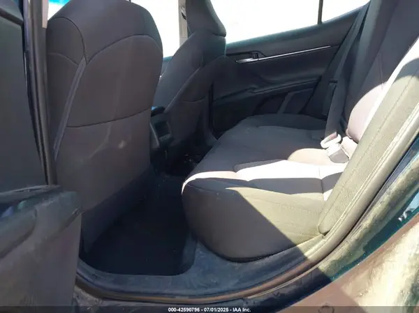 4T1B11HK5JU596889 2018 TOYOTA CAMRY - Image 8