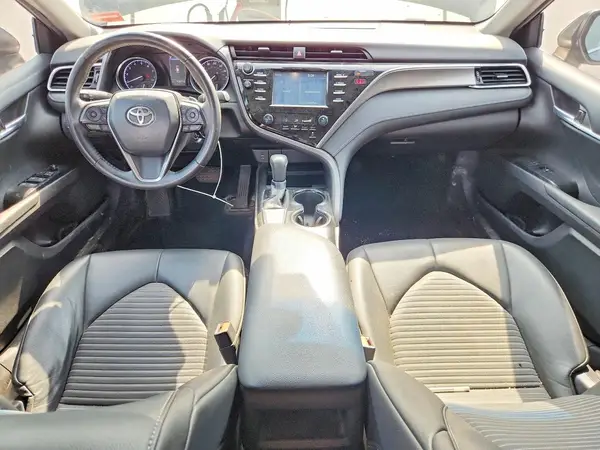 4T1B11HK5JU598142 2018 TOYOTA CAMRY - Image 8