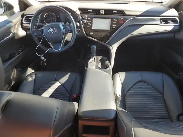 4T1B11HK5JU598206 2018 TOYOTA CAMRY - Image 8