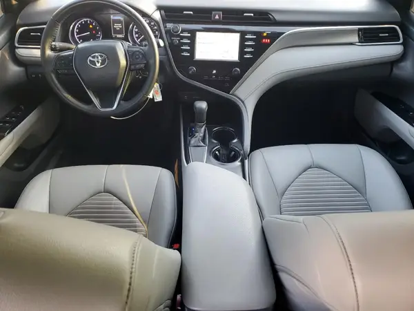 4T1B11HK5JU599307 2018 TOYOTA CAMRY - Image 8