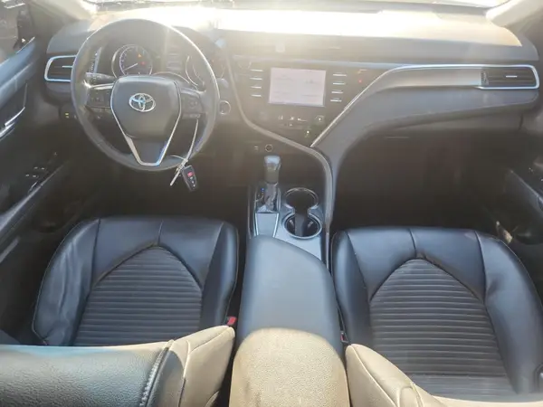 4T1B11HK5JU601475 2018 TOYOTA CAMRY - Image 8