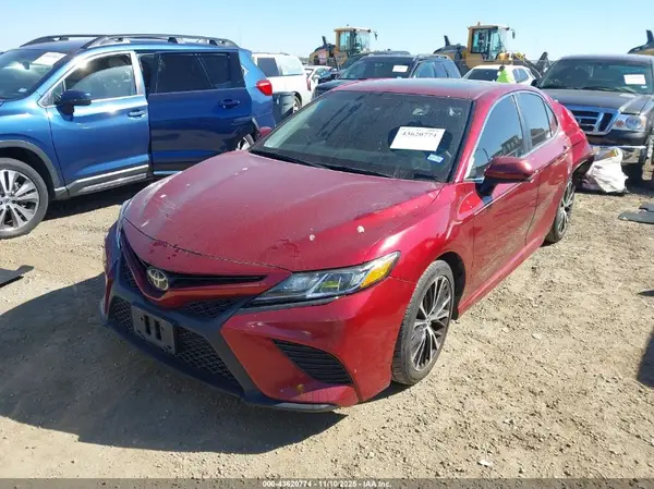 4T1B11HK5JU603436 2018 TOYOTA CAMRY - Image 2
