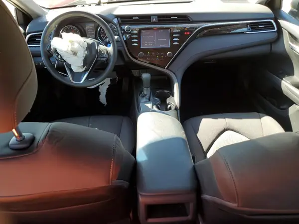 4T1B11HK5JU604232 2018 TOYOTA CAMRY - Image 8