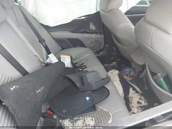 4T1B11HK5JU610287 2018 TOYOTA CAMRY - Image 8