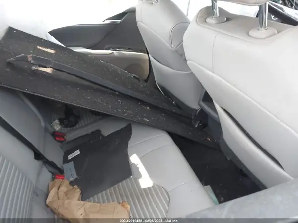4T1B11HK5JU610337 2018 TOYOTA CAMRY - Image 8