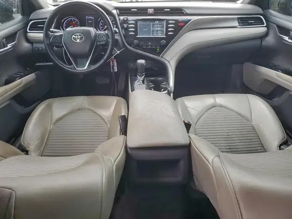 4T1B11HK5JU611827 2018 TOYOTA CAMRY - Image 8