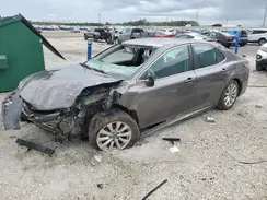 4T1B11HK5JU615781 2018 TOYOTA CAMRY