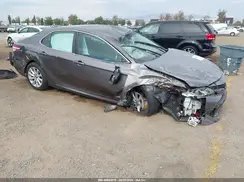 4T1B11HK5JU615991 2018 TOYOTA CAMRY