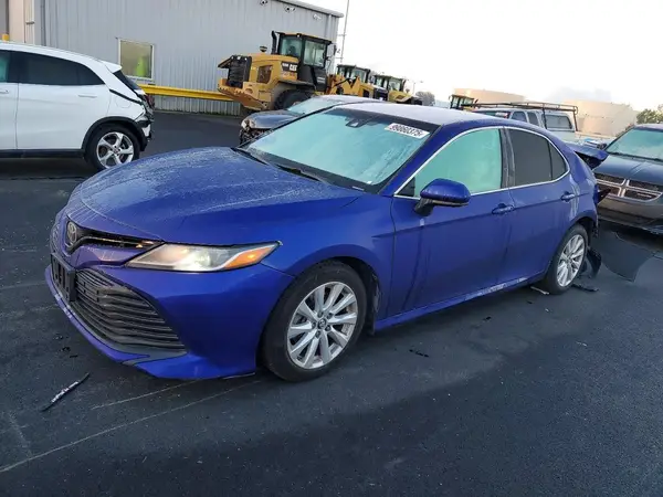 4T1B11HK5JU616011 2018 TOYOTA CAMRY - Image 1
