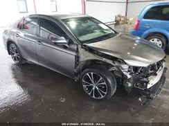 4T1B11HK5JU618048 2018 TOYOTA CAMRY