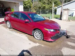 4T1B11HK5JU620317 2018 TOYOTA CAMRY