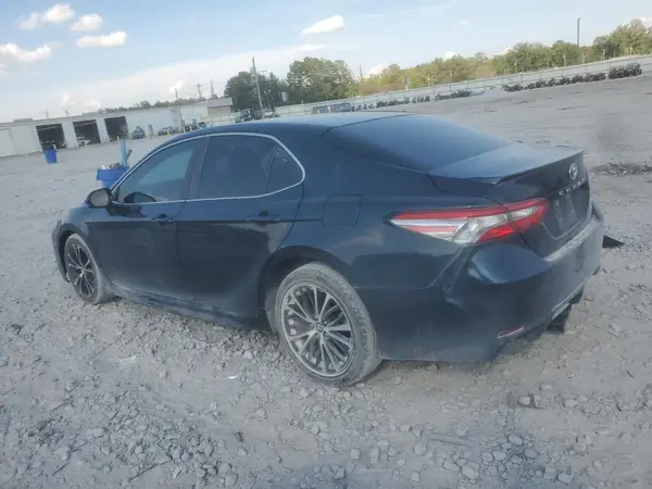 4T1B11HK5JU630474 2018 TOYOTA CAMRY - Image 2