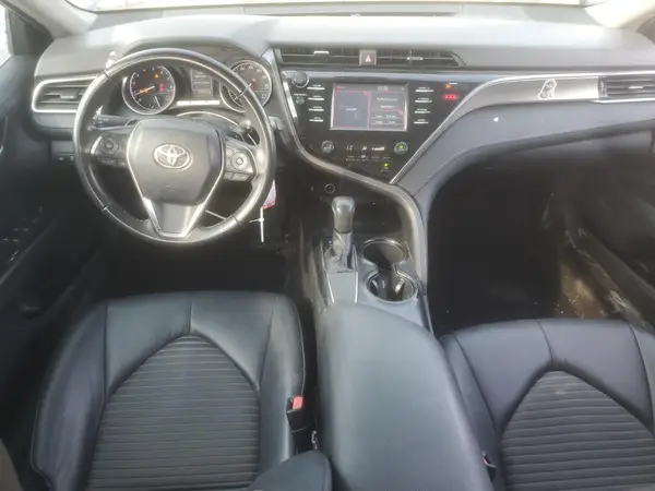4T1B11HK5JU630474 2018 TOYOTA CAMRY - Image 8