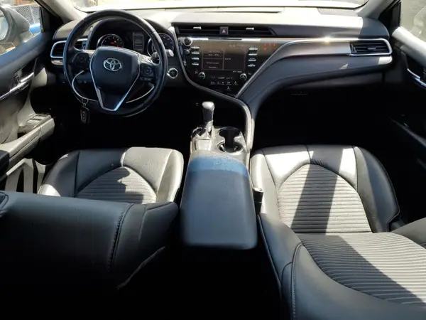 4T1B11HK5JU632340 2018 TOYOTA CAMRY - Image 8