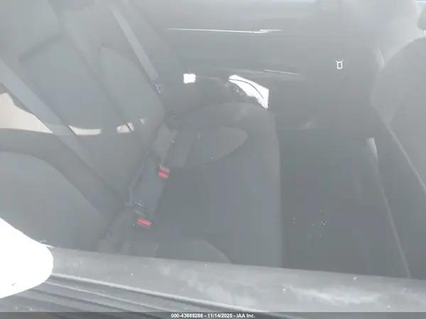 4T1B11HK5JU633830 2018 TOYOTA CAMRY - Image 8