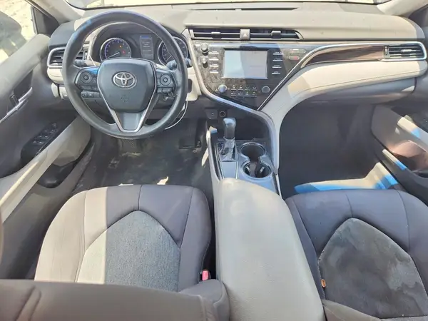 4T1B11HK5JU633990 2018 TOYOTA CAMRY - Image 8