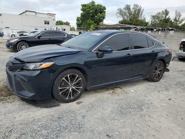 4T1B11HK5JU635965 2018 TOYOTA CAMRY - Image 1