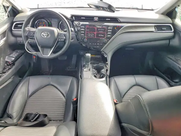 4T1B11HK5JU636064 2018 TOYOTA CAMRY - Image 8