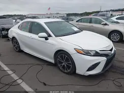 4T1B11HK5JU647260 2018 TOYOTA CAMRY