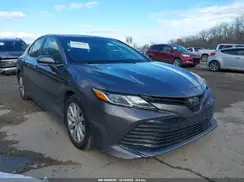 4T1B11HK5JU647663 2018 TOYOTA CAMRY