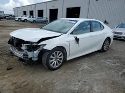 4T1B11HK5JU648389 2018 TOYOTA CAMRY
