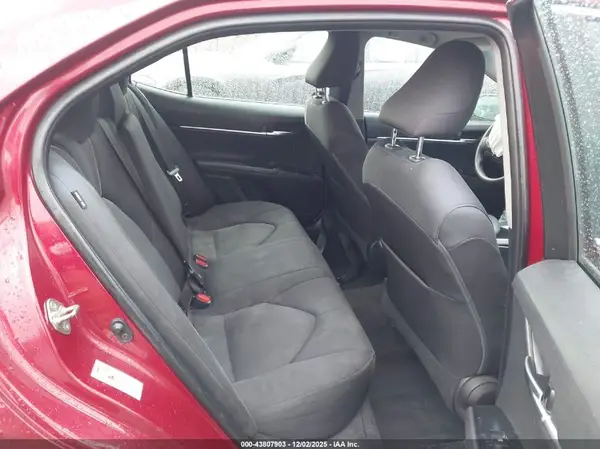 4T1B11HK5JU654161 2018 TOYOTA CAMRY - Image 8