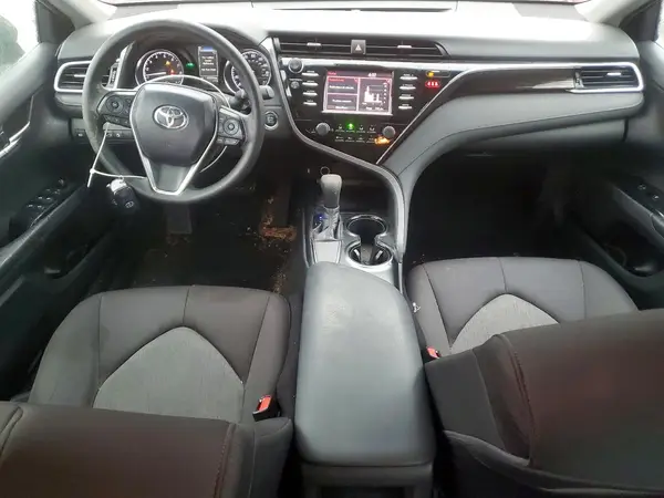 4T1B11HK5JU654337 2018 TOYOTA CAMRY - Image 8