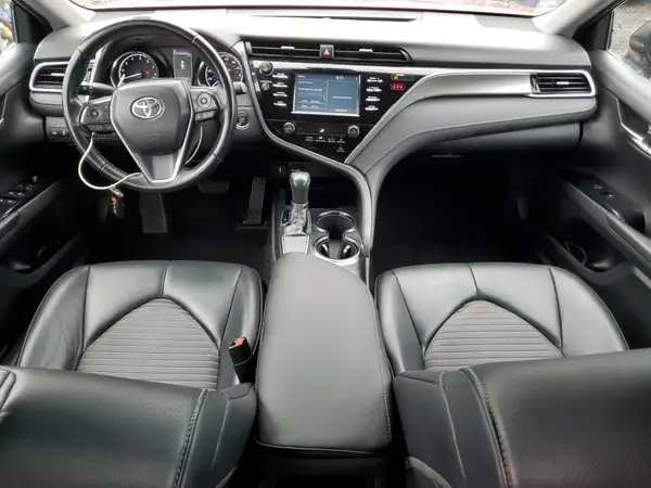 4T1B11HK5JU656430 2018 TOYOTA CAMRY - Image 8