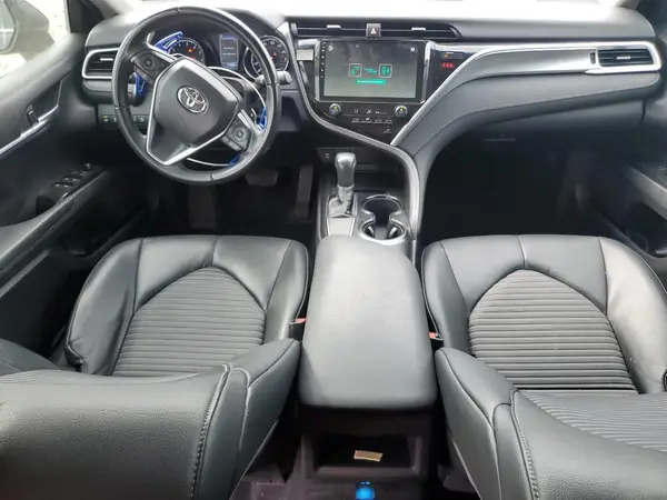 4T1B11HK5JU666942 2018 TOYOTA CAMRY - Image 8