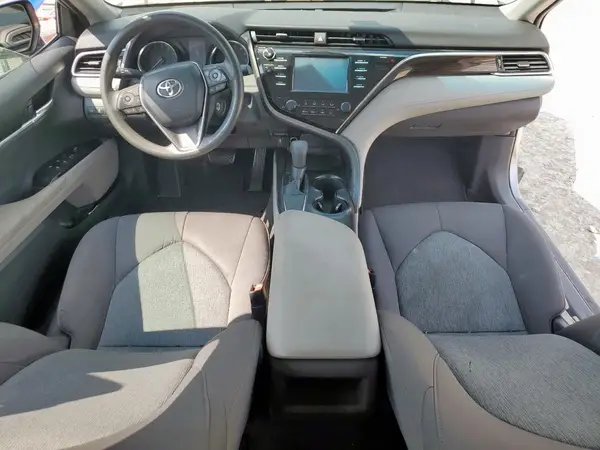 4T1B11HK5JU668481 2018 TOYOTA CAMRY - Image 8
