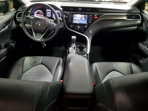 4T1B11HK5JU669842 2018 TOYOTA CAMRY - Image 8