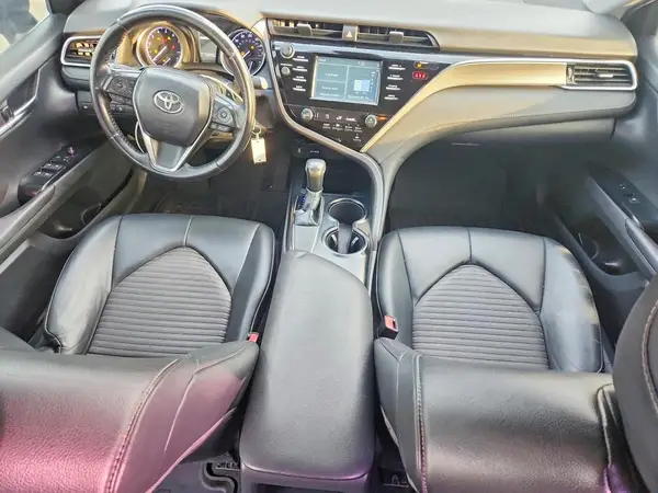 4T1B11HK5JU670859 2018 TOYOTA CAMRY - Image 8