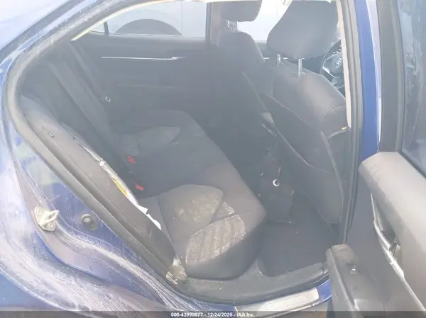4T1B11HK5JU673339 2018 TOYOTA CAMRY - Image 8