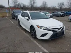 4T1B11HK5JU674586 2018 TOYOTA CAMRY