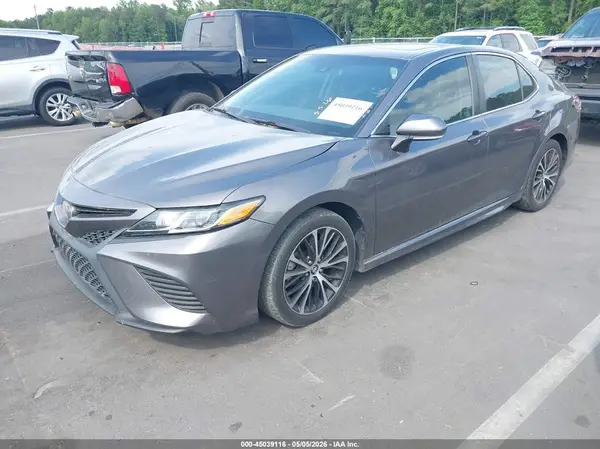 4T1B11HK5JU676287 2018 TOYOTA CAMRY - Image 2