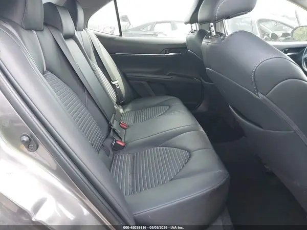 4T1B11HK5JU676287 2018 TOYOTA CAMRY - Image 8
