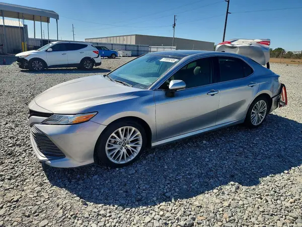4T1B11HK5KU160576 2019 TOYOTA CAMRY - Image 1