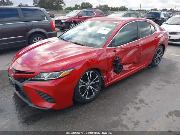 4T1B11HK5KU160867 2019 TOYOTA CAMRY - Image 2