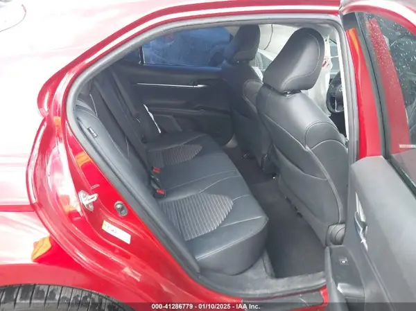 4T1B11HK5KU160867 2019 TOYOTA CAMRY - Image 8